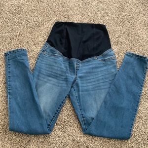 listing-status-banner